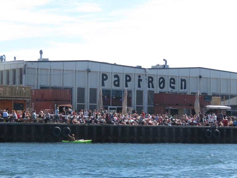 papiroen_basking_peops