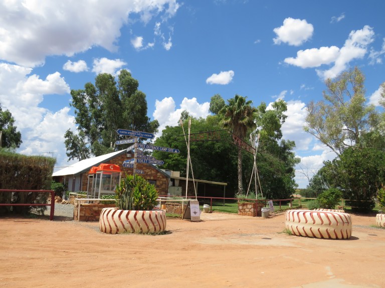 uluru_curtin_springs