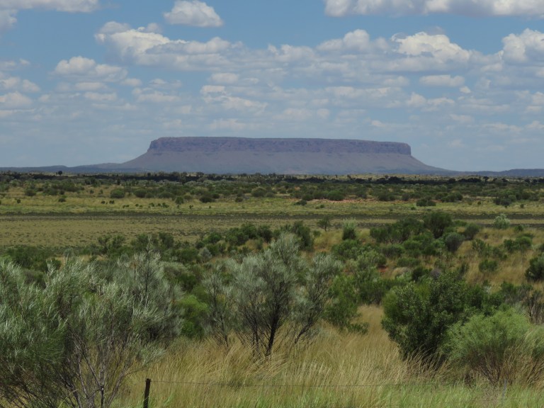uluru_mt_connor
