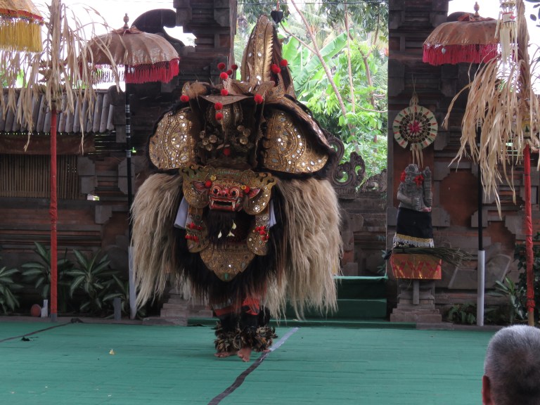 dance_barong