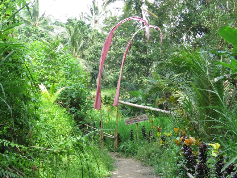 ubud_rice_walk_entrance